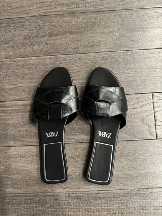 Zara Black Sandals / Slippers - New - Picture 2 of 3